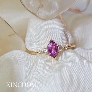 Mauve Sapphire & Diamond Engagement Ring